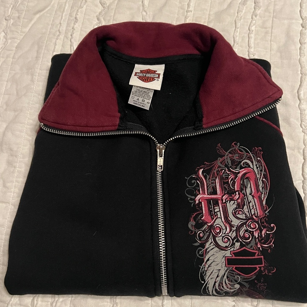 COPY - Harley Davidson zip up women’s jacket. Size medium.